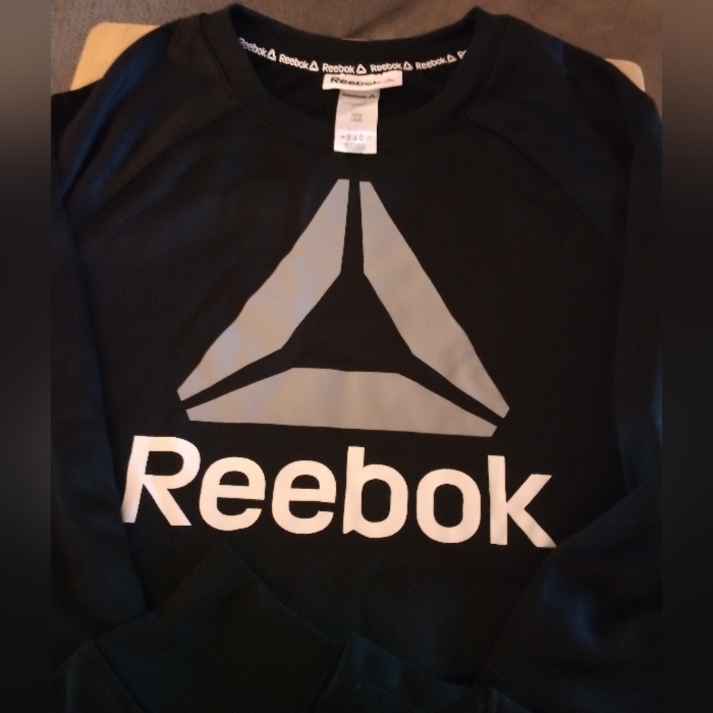 Reebok Sweatshirt